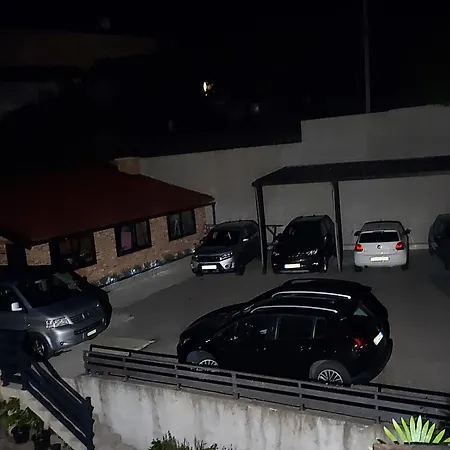 Elena ゲストハウス Pasjak