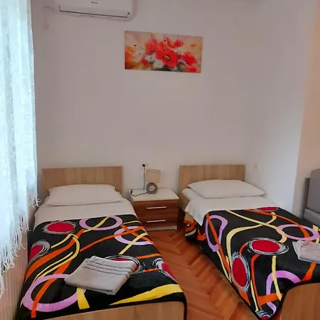 Pensión Elena Pasjak