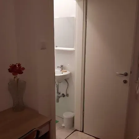 Elena Pensión Pasjak