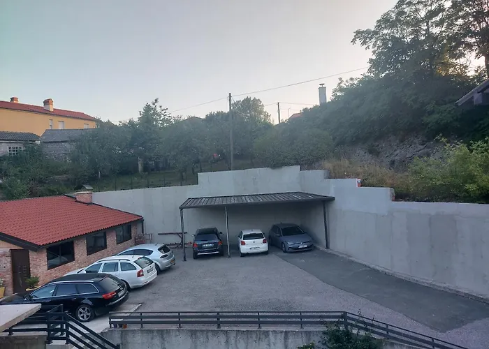 Elena Guest house Pasjak