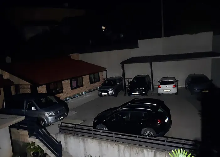 Elena Guest house Pasjak