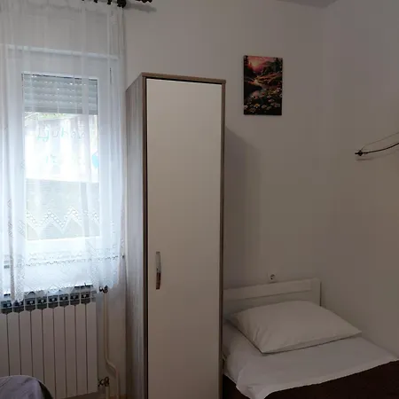 Elena Guest house