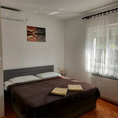 Guest house Elena